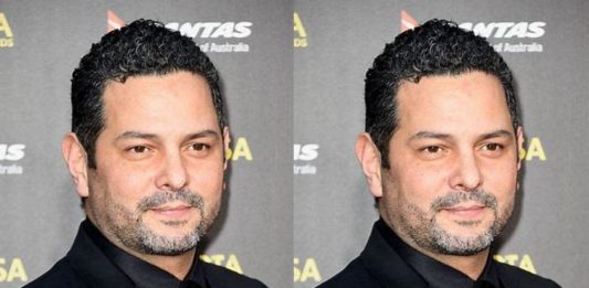 Jonny Pasvolsky Biography, Age, Wife, Children, Parents, Siblings